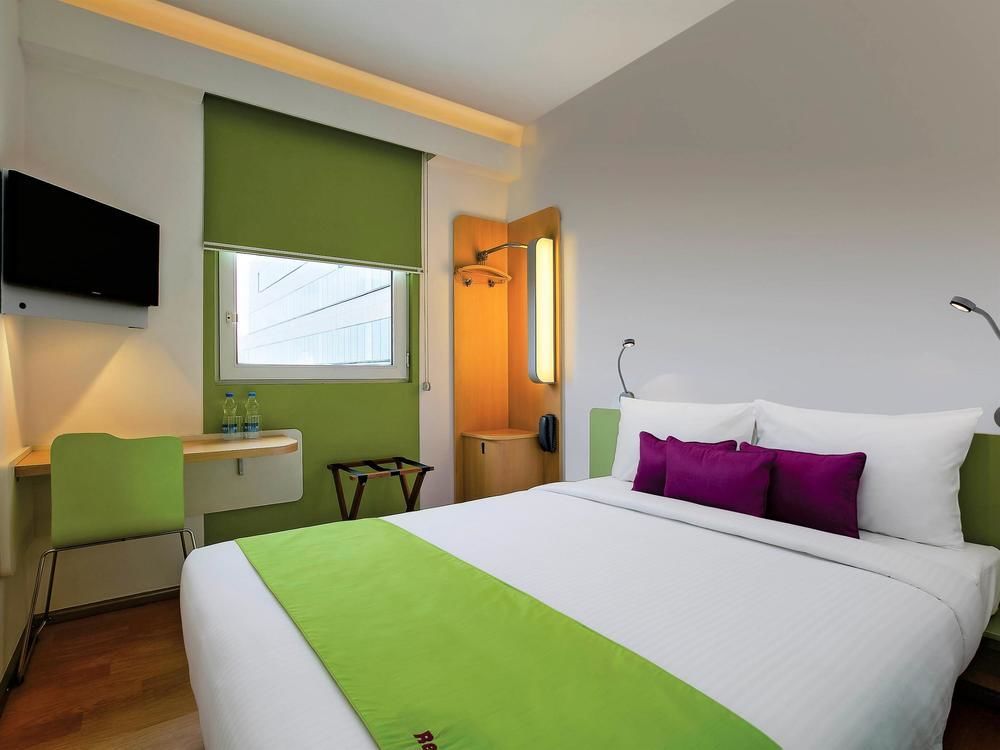 Holiday Inn Express Nashik Indira Nagar By Ihg Exterior photo
